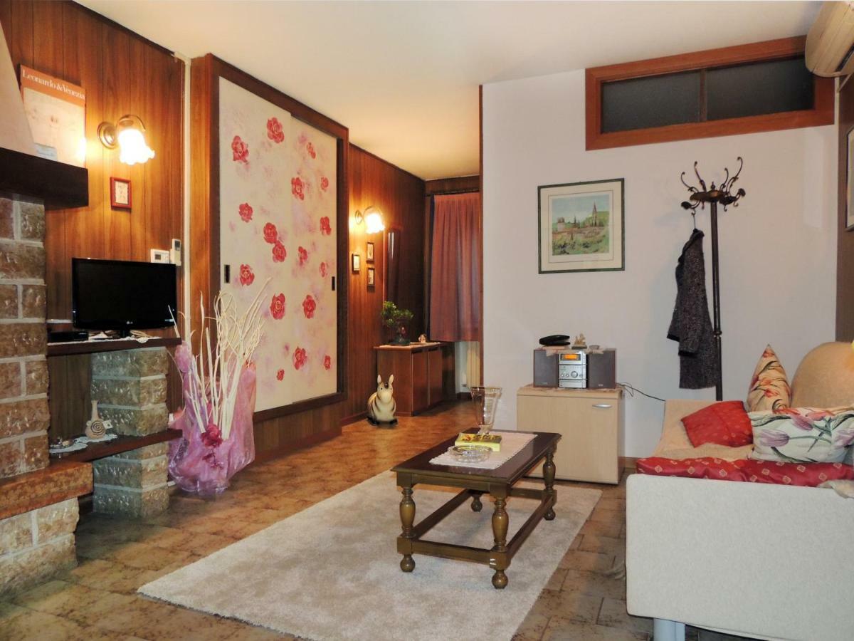 B&B La Casa Di Rosa Vago Exteriör bild