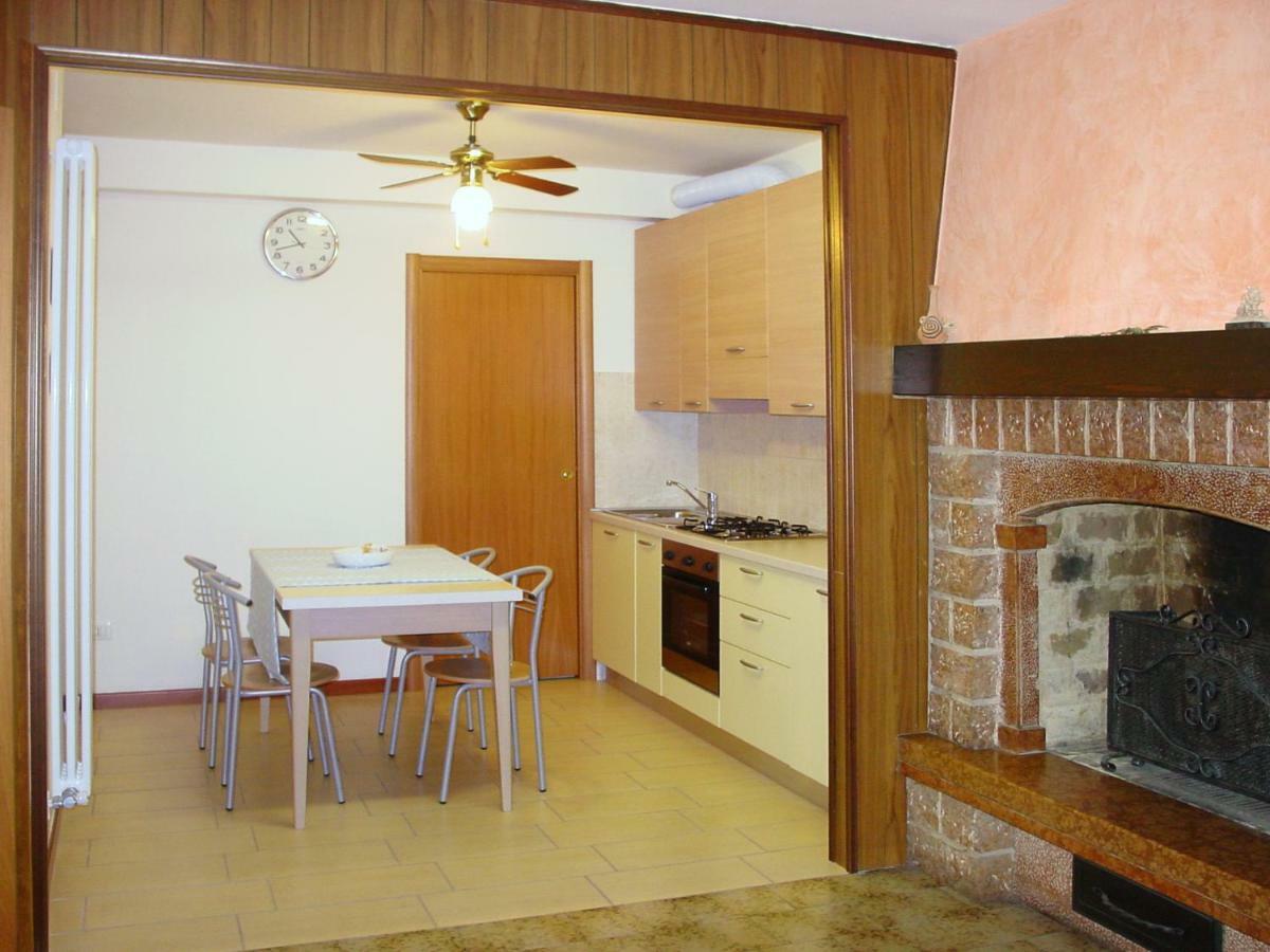 B&B La Casa Di Rosa Vago Exteriör bild